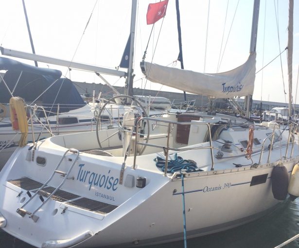 Beneteau-Oceanis-3904